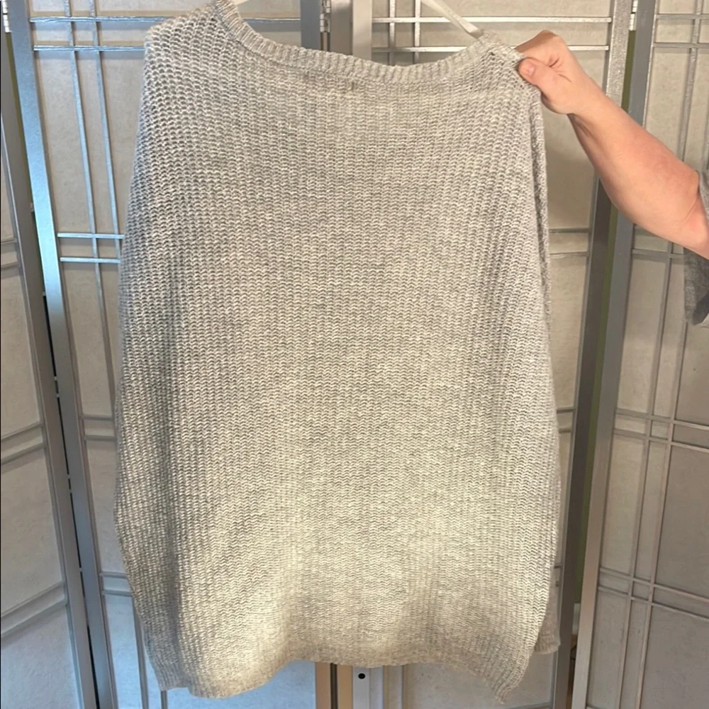 *Gray Women's Sweater Size Xl  by Confess - Picture 4 of 4